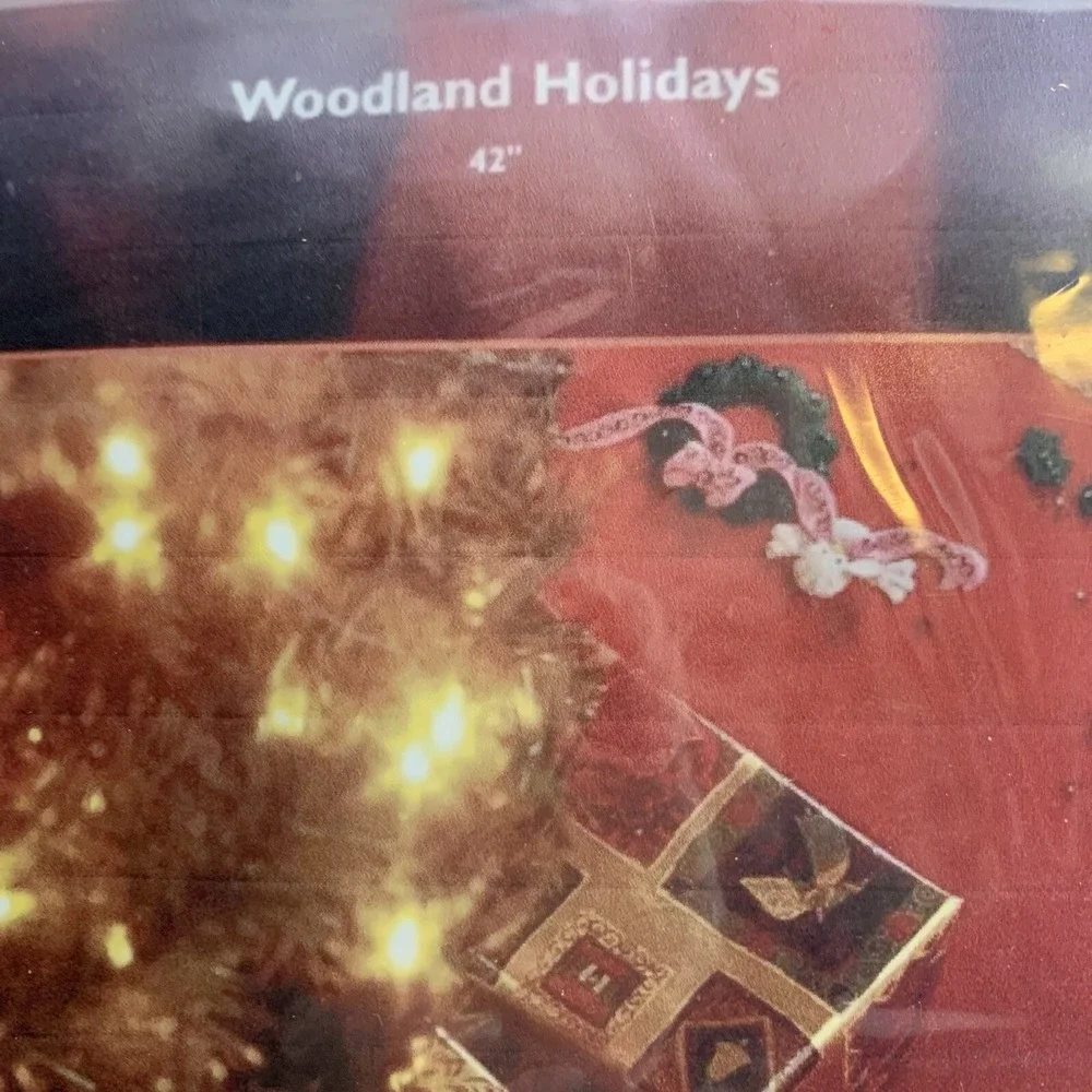 Christmas Bucilla Felt Appliqué Craft Tree Skirt Kit 84961 Woodland Holidays 42